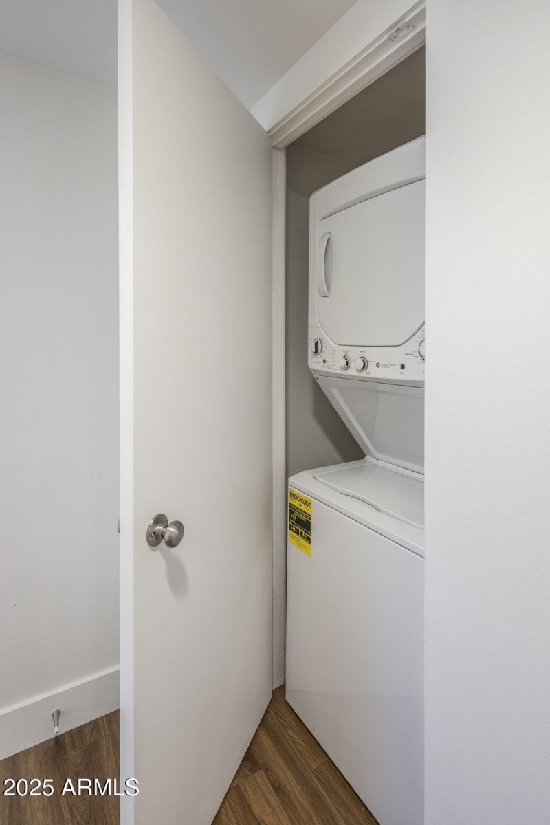 In Unit Washer/Dryer