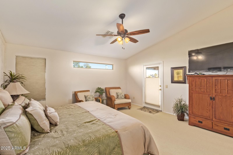 21 Direct Access to Patio