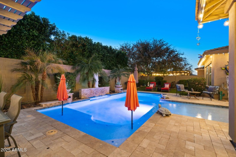 Entertainers Backyard