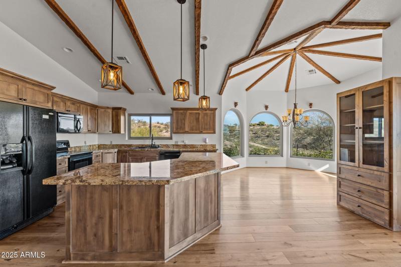 12-web-or-mls-DSC04144 (2)