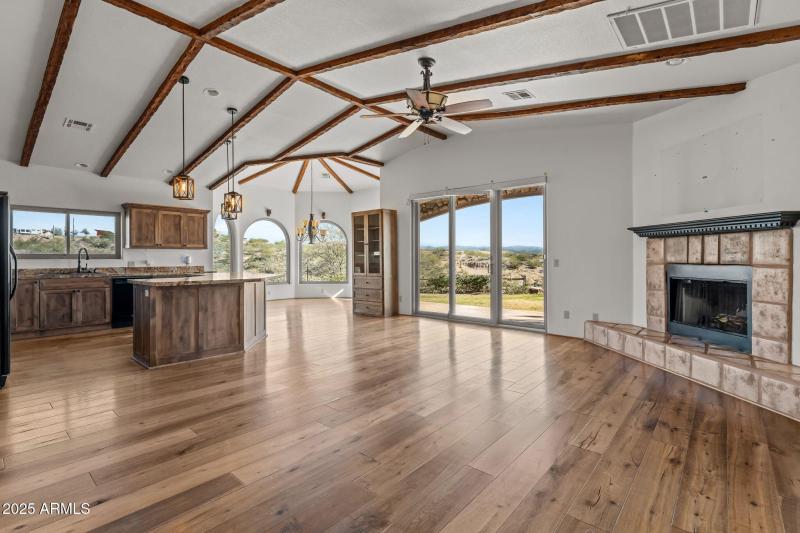 19-web-or-mls-DSC04159