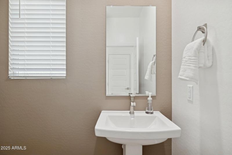 13-web-or-mls-32228-n-119th-ave