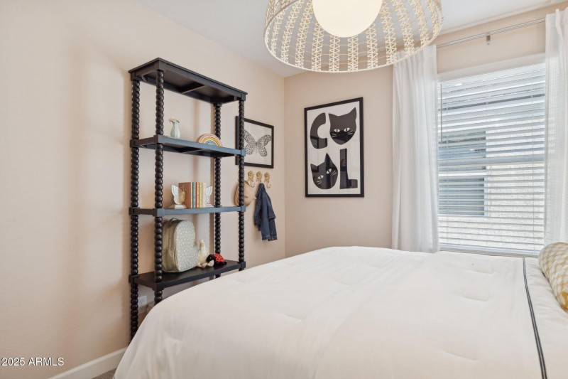 25-web-or-mls-32228-n-119th-ave