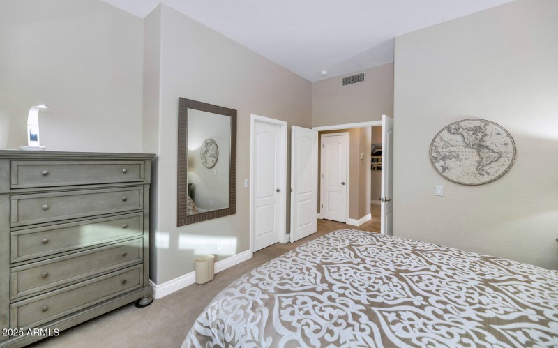 7700 E Princess Blvd-large-024-012-7700