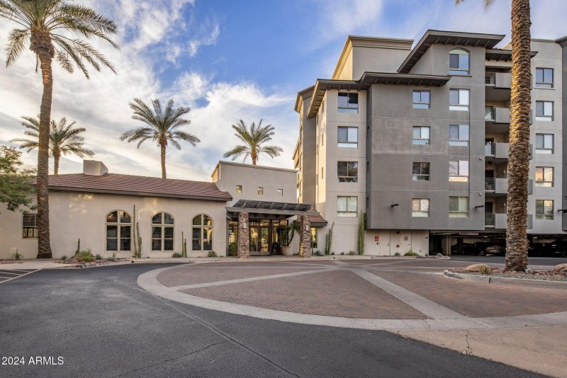 Landmark Community Entrance