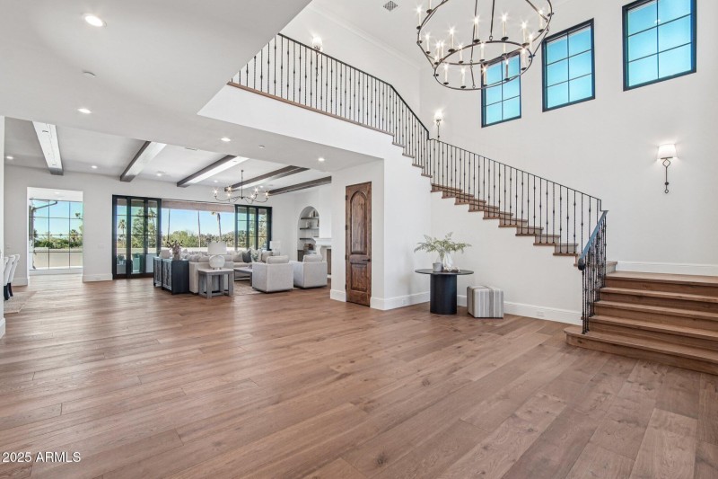 7-web-or-mls-N Echo Canyon Ln-S1412-007