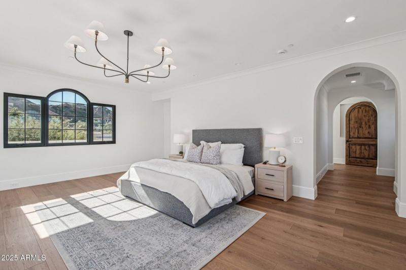 24-web-or-mls-N Echo Canyon Ln-S1412-024