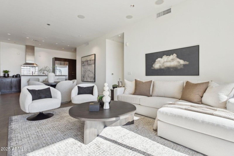 Open Entertaining Floor Plan