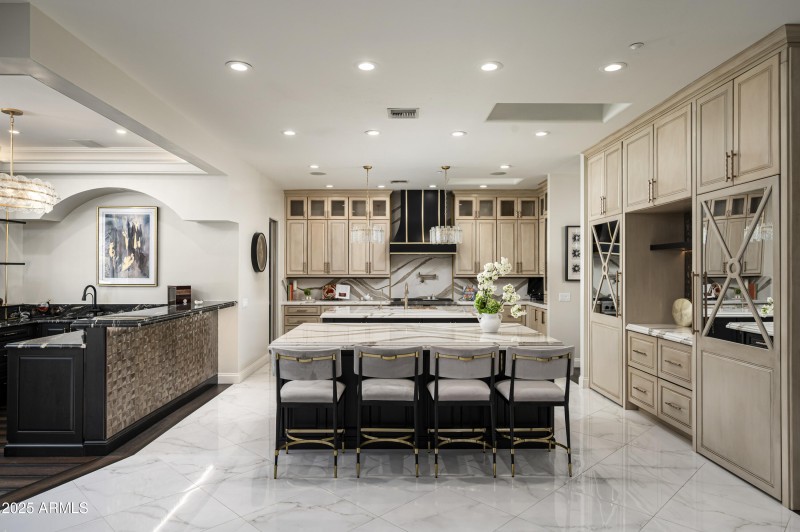 6500 E Fanfol Dr -16