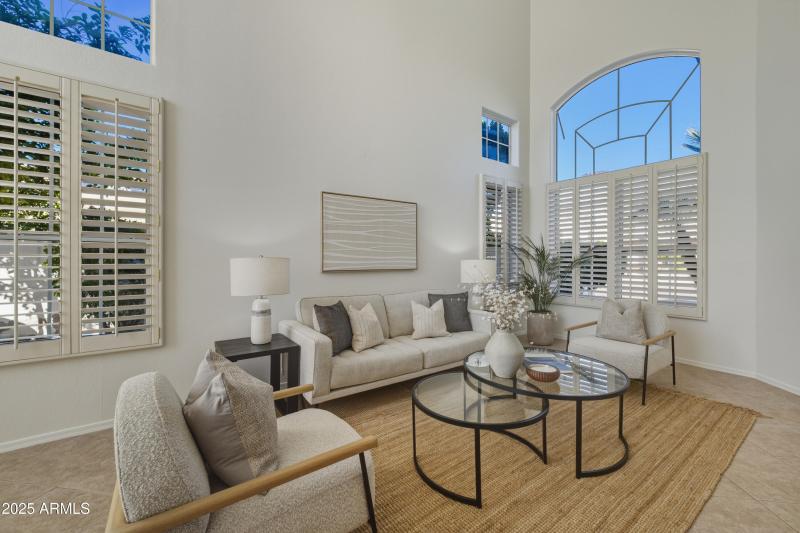 20652_N_53RD_AVE_1st_003