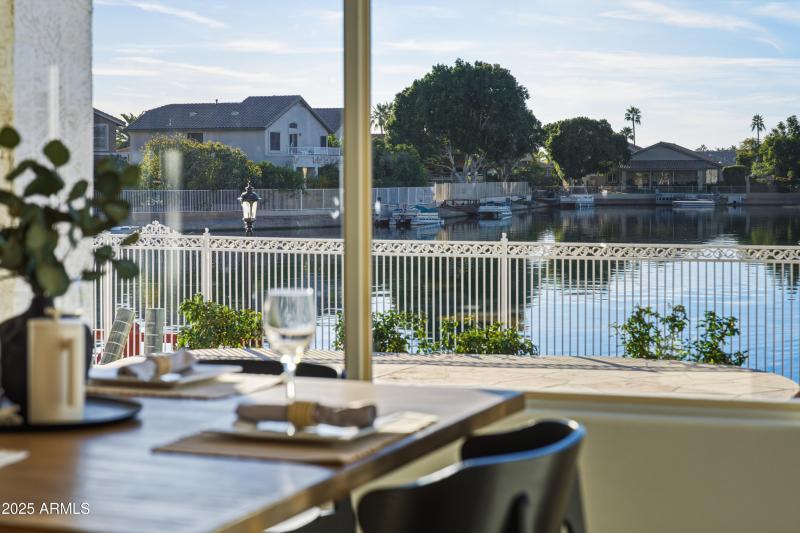 20652_N_53RD_AVE_1st_006