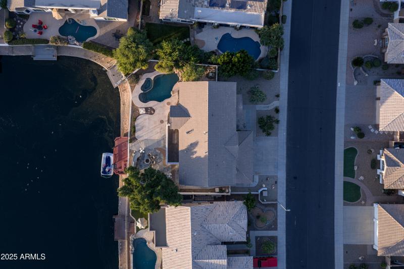 20652_N_53RD_AVE_Outd_010