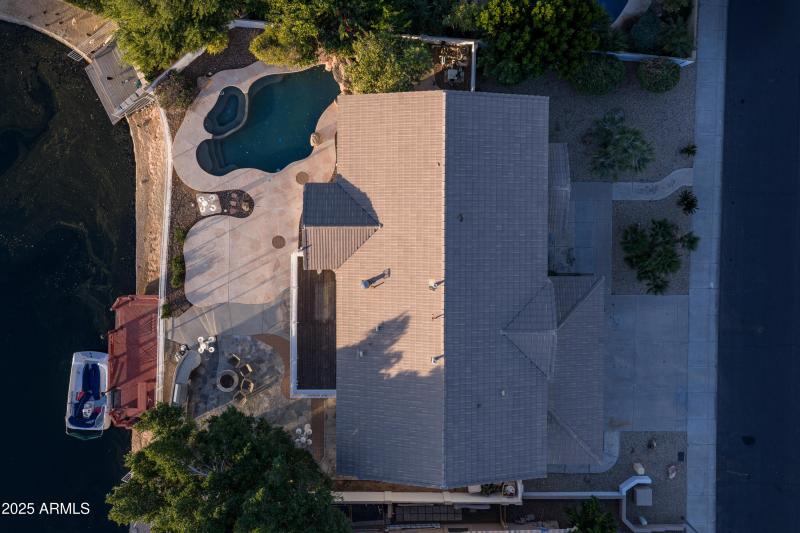 20652_N_53RD_AVE_Outd_011