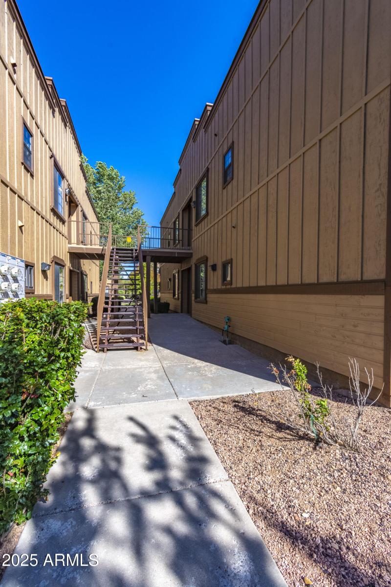 2353 Quarter Horse Trail #238__082