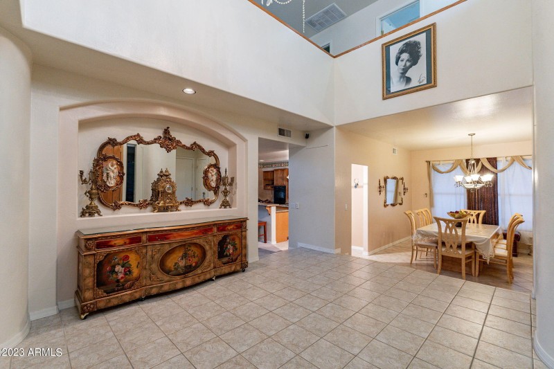 Entry way toward formal dining room