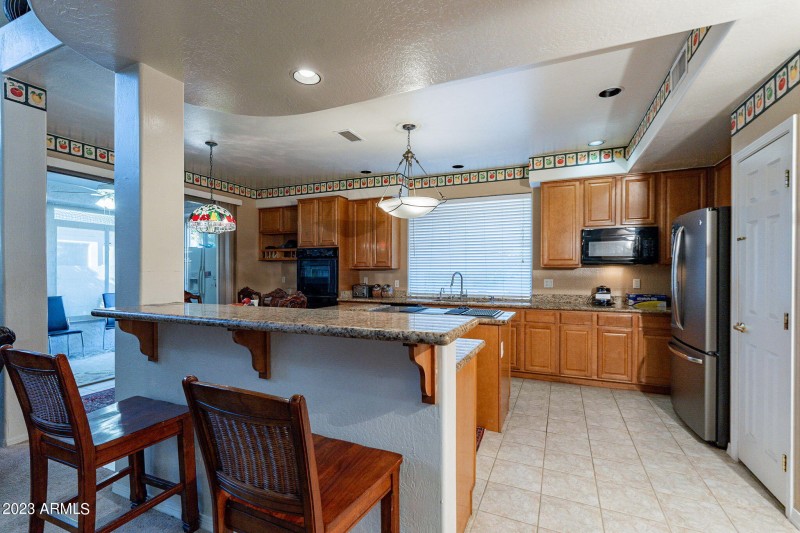Kitchen with counter