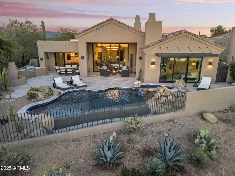 5BR/5BA Boulders Estate with Casita