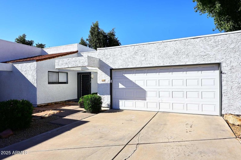 Front Corner View (7)