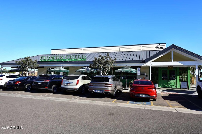 Paradise Valley Mall-Restaurants