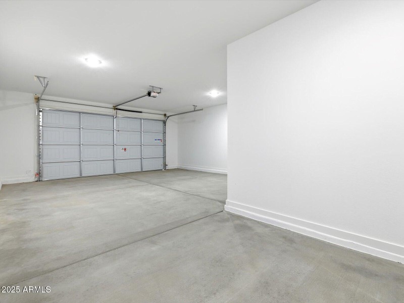 15813 W EL CORTEZ Place