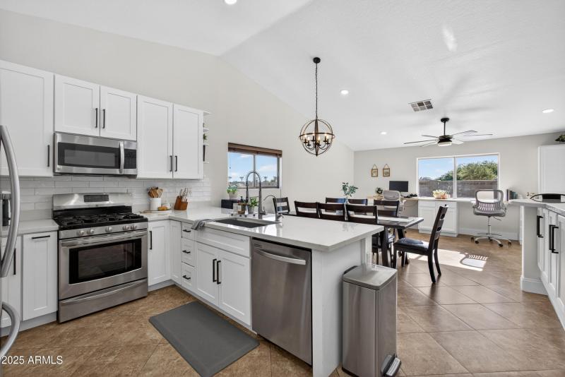 Open Kitchen- Newer and Modern