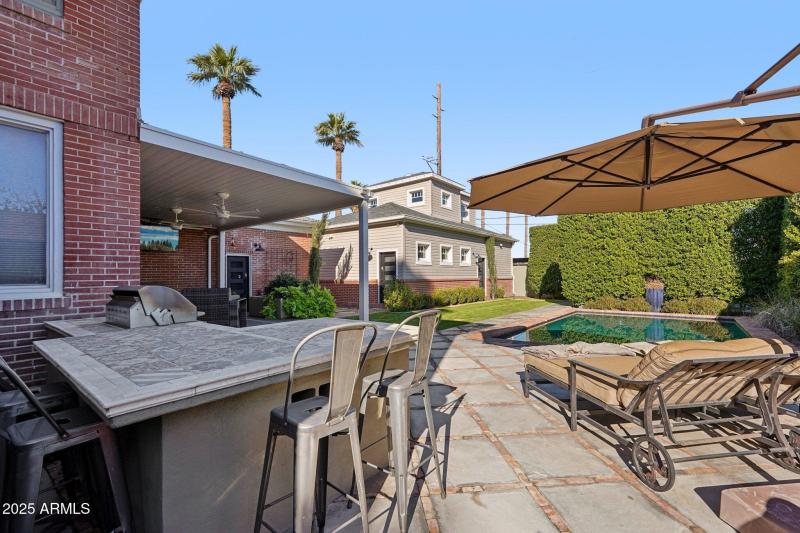 59-web-or-mls-W Lynwood St-S1412-059