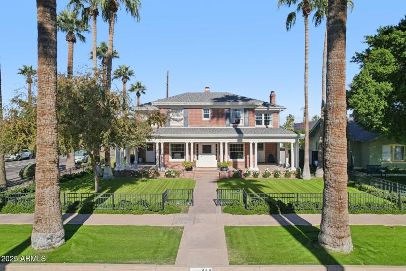 67-web-or-mls-W Lynwood St-S1412-067