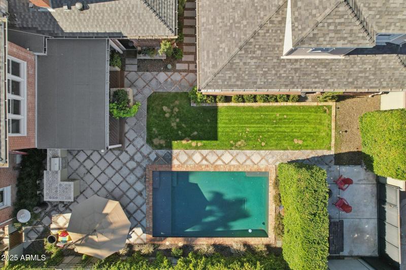 75-web-or-mls-W Lynwood St-S1412-075