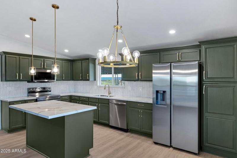 4556 N Ironwood Dr-10 2