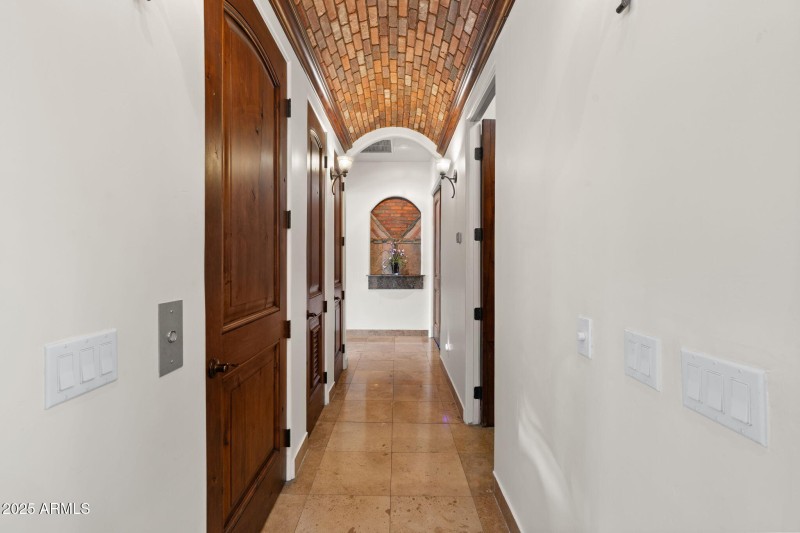 22-web-or-mls-18425-w-santa-irene-dr