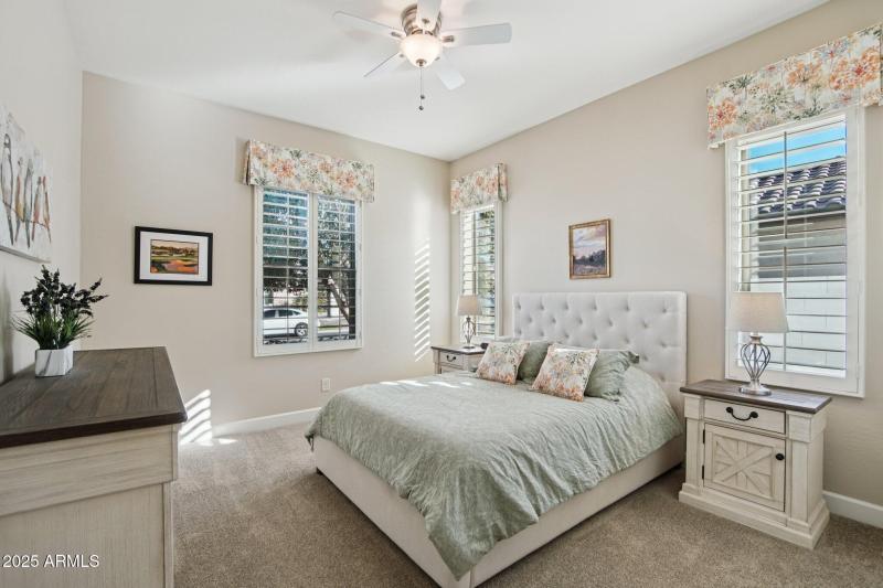 14-web-or-mls-W Berkeley Rd-S1712-014