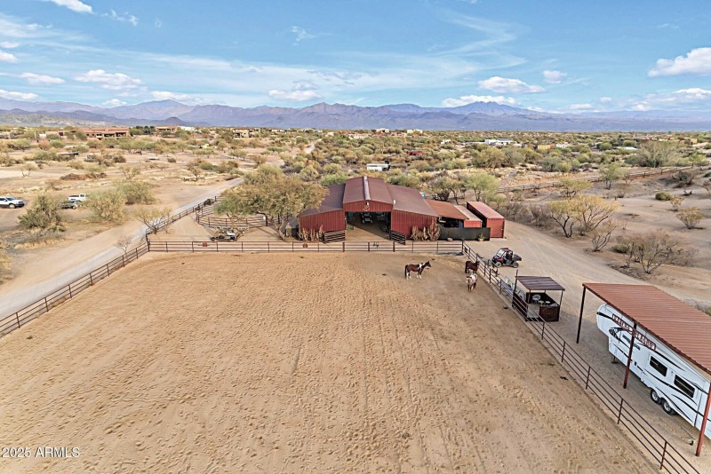Custom built rusted steel 6 stall barn