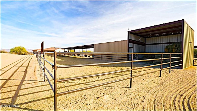 Upper barn hay storage