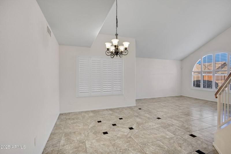 4237 E Rockledge Rd-10