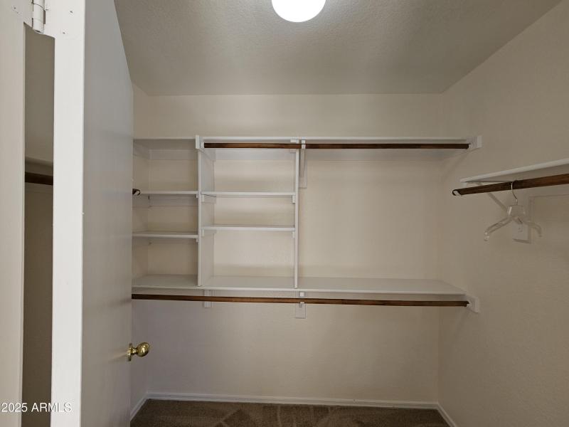 2nd Bedroom walkin closet