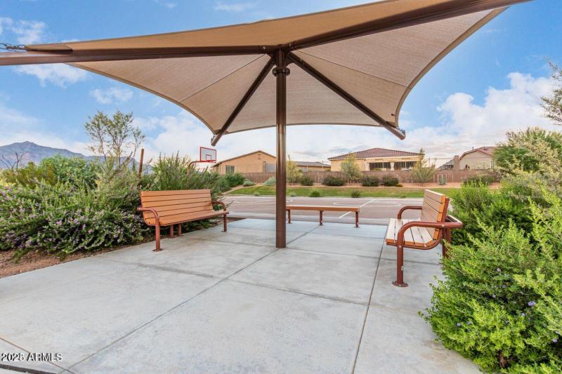 12 Peralta Canyon Amenities