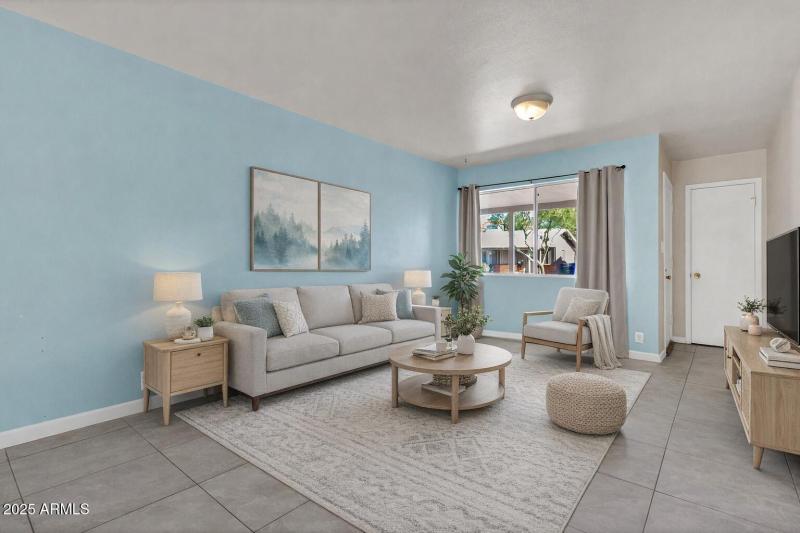 3302 East Pinchot Avenue, Apt 9 Phoenix