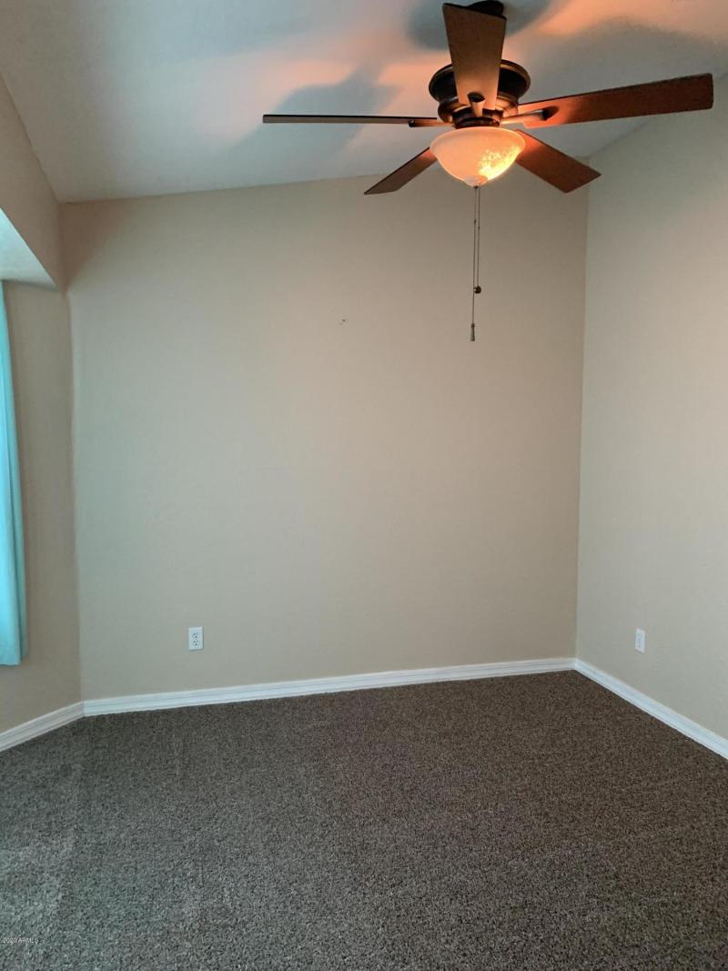 E9CA16F6-3B62-4EE4-8AFA-CF26582018D0