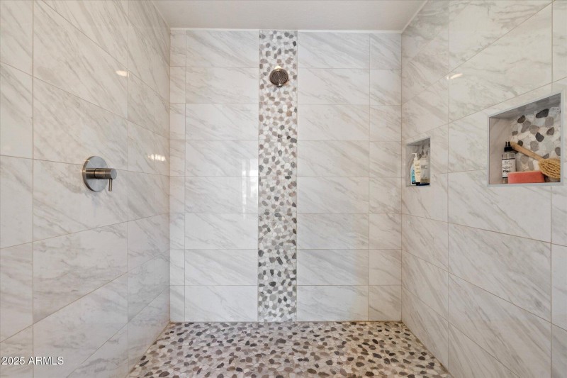 18 Primary Shower 22-NEW