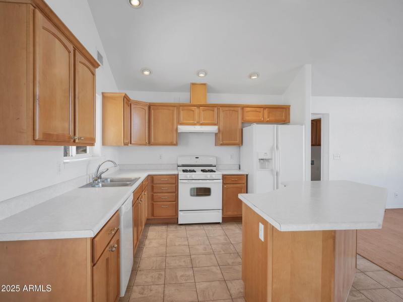 11-web-or-mls-TimberCreekimagery-18