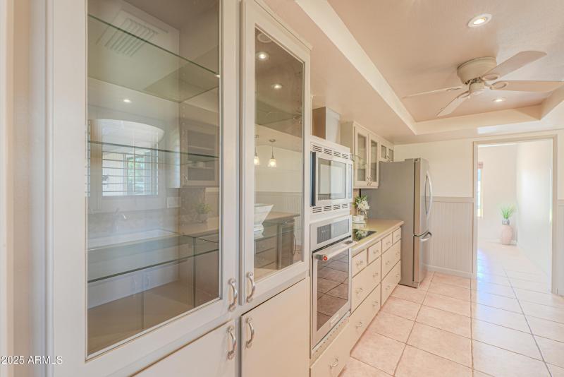 17801 N Boswell Blvd