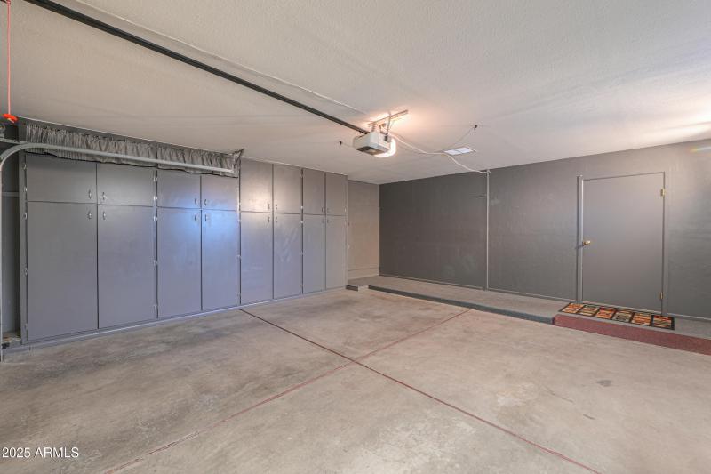 17801 N Boswell Blvd