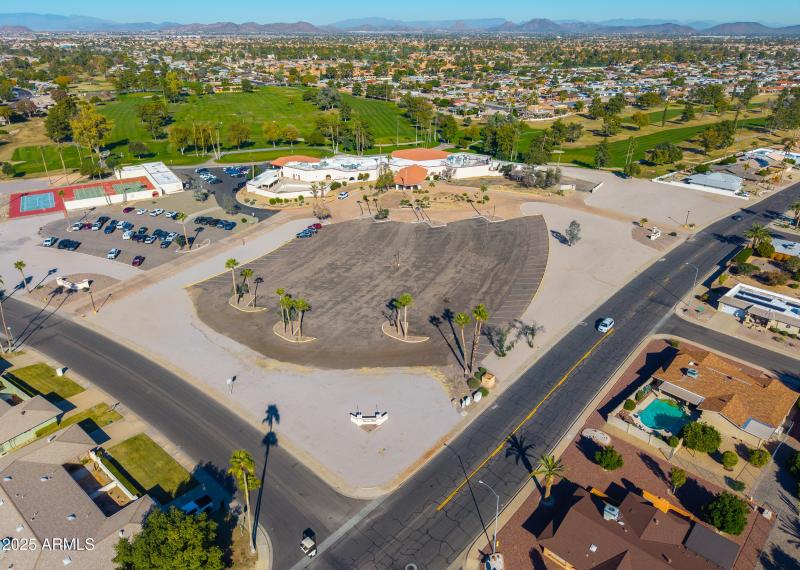 17801 N Boswell Blvd