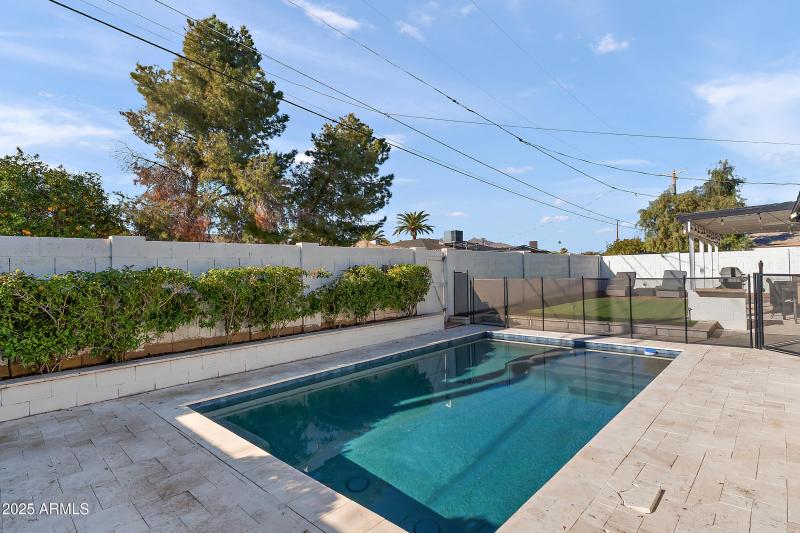 37_2050 n 71st st-34