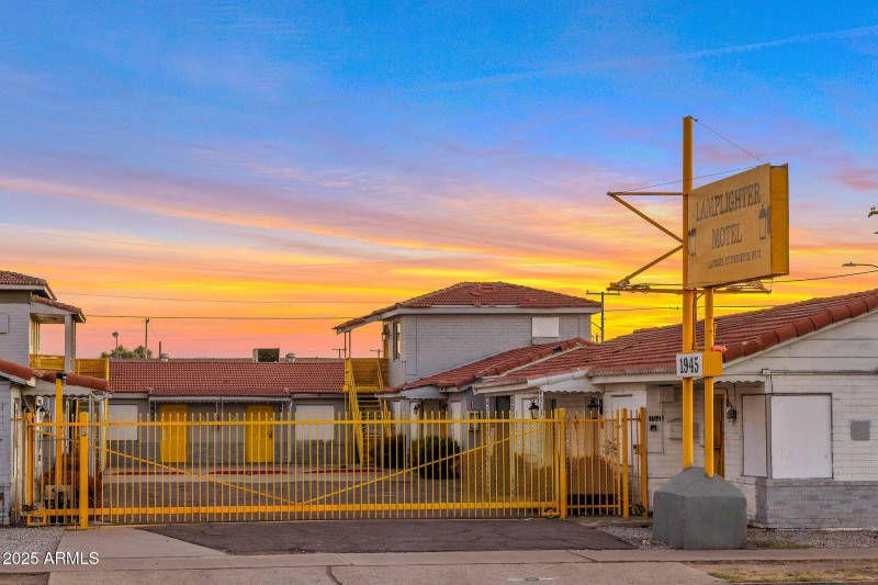 9-web-or-mls-QP-08486