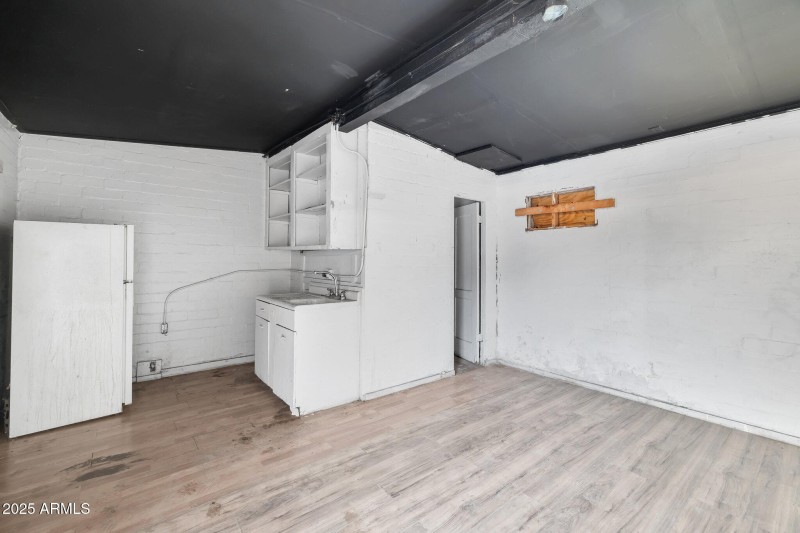 14-web-or-mls-QPT Photo - MAP_9029