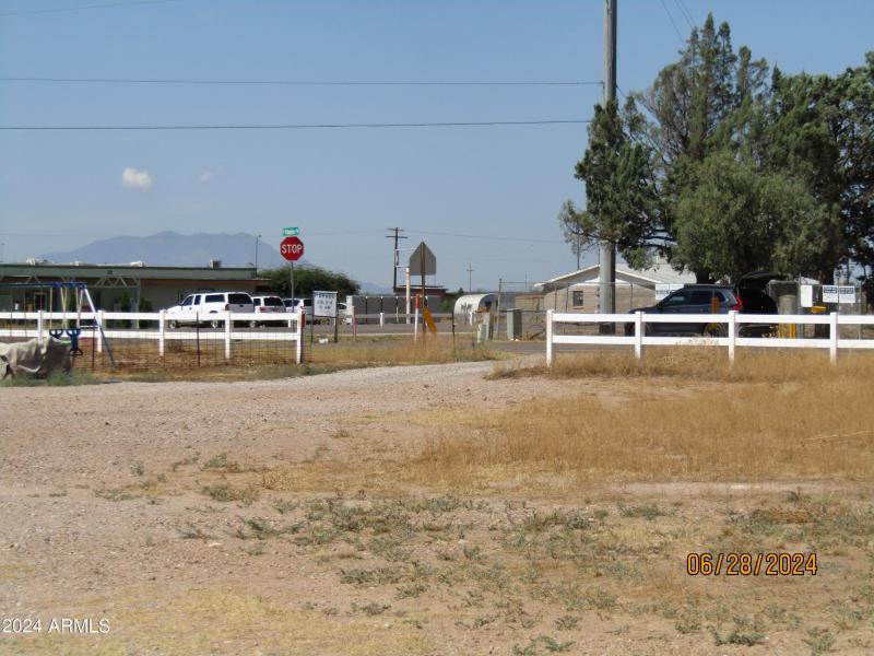 Palominas Rd Entrance #2