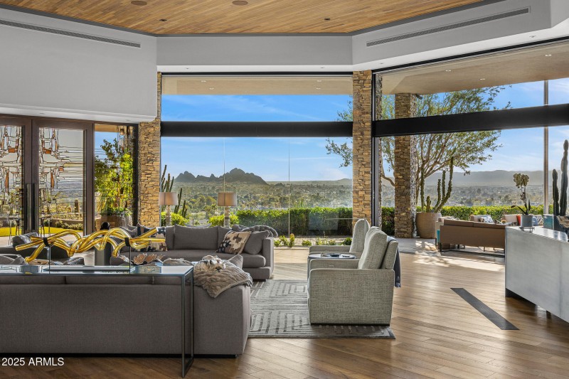 06great room indoor outdoor living