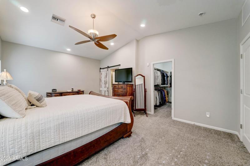 4001 E Indianola Ave-15