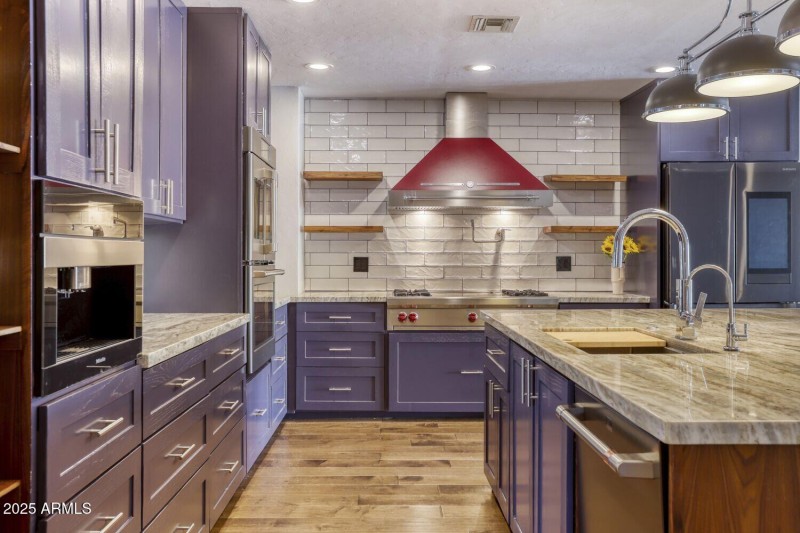 2548 E Turney Ave - Web Quality - 003 -